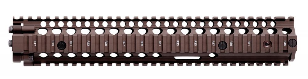 Daniel Defense M4A1 RIS II Flat Dark Earth
